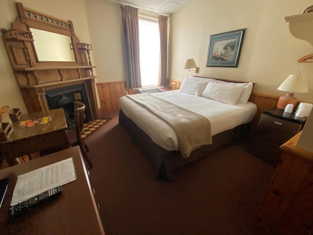 Hotel Bedford 戈德里奇 外观 照片