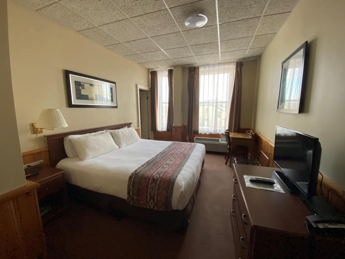 Hotel Bedford 戈德里奇 外观 照片