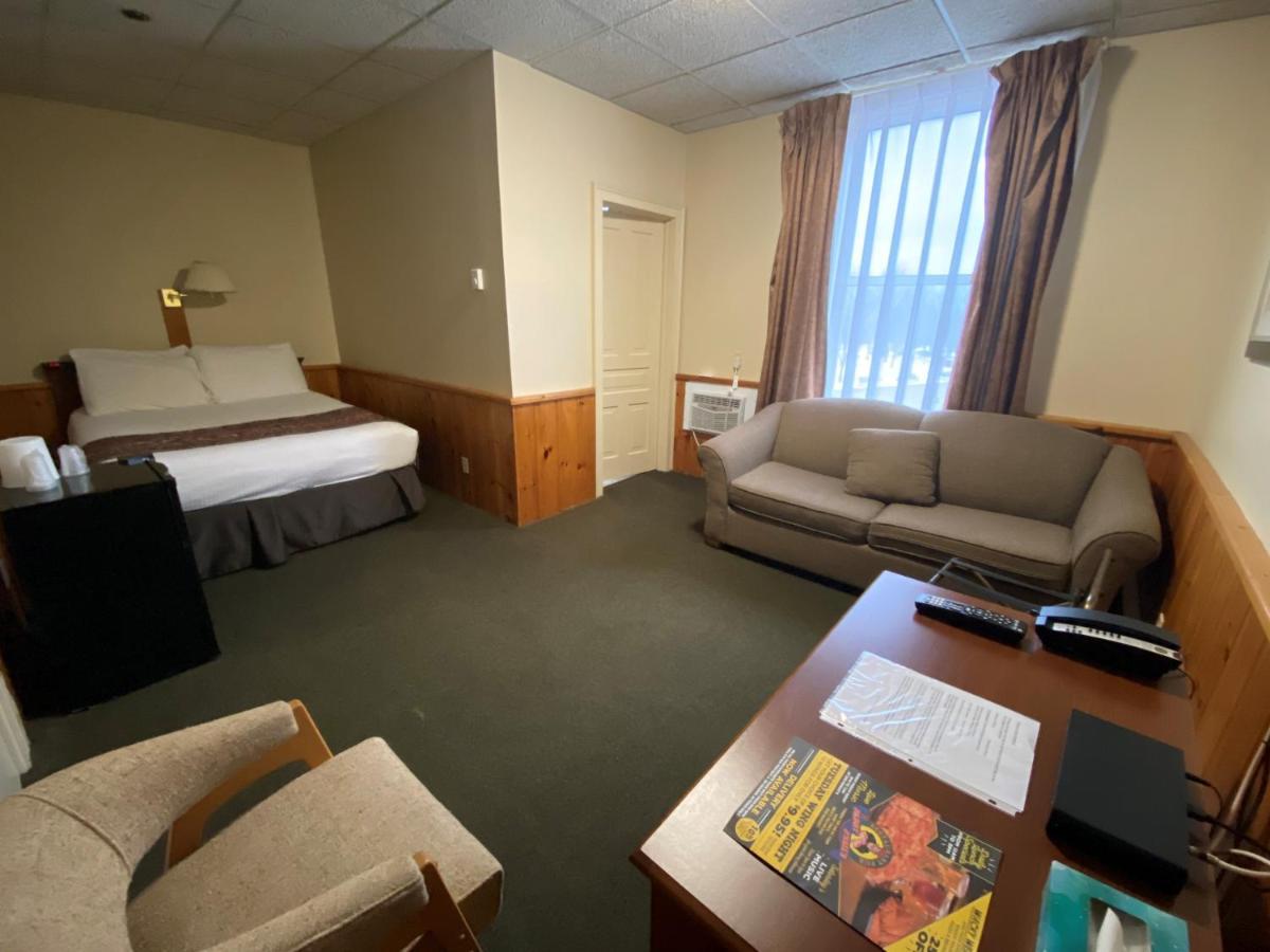 Hotel Bedford 戈德里奇 外观 照片